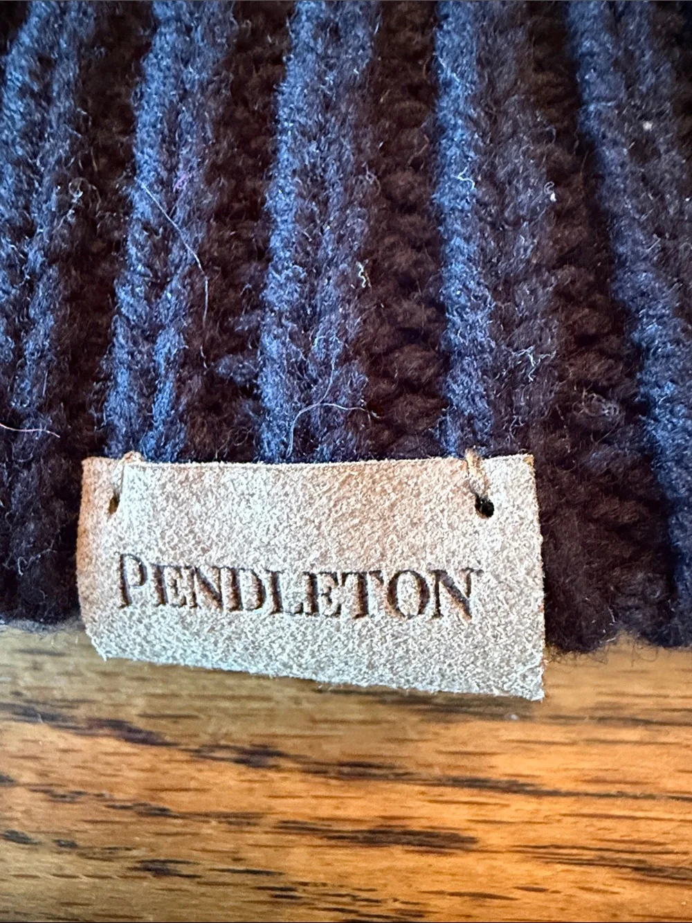 Pendleton Cable Knit Beanie Faux Fur Pom lambs Wool Blend Black